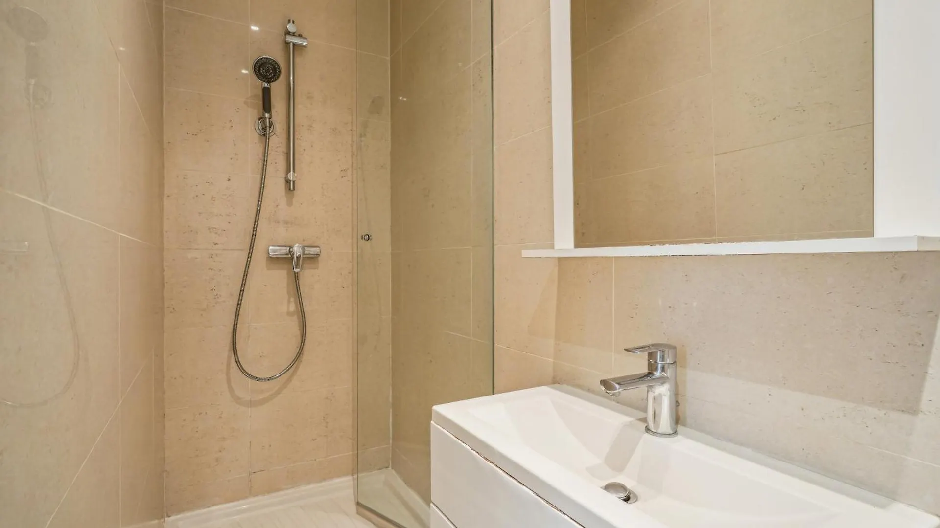 Superb Apartment 1Br 2P - Coeur Du Marais Párizs 0*,  Franciaország